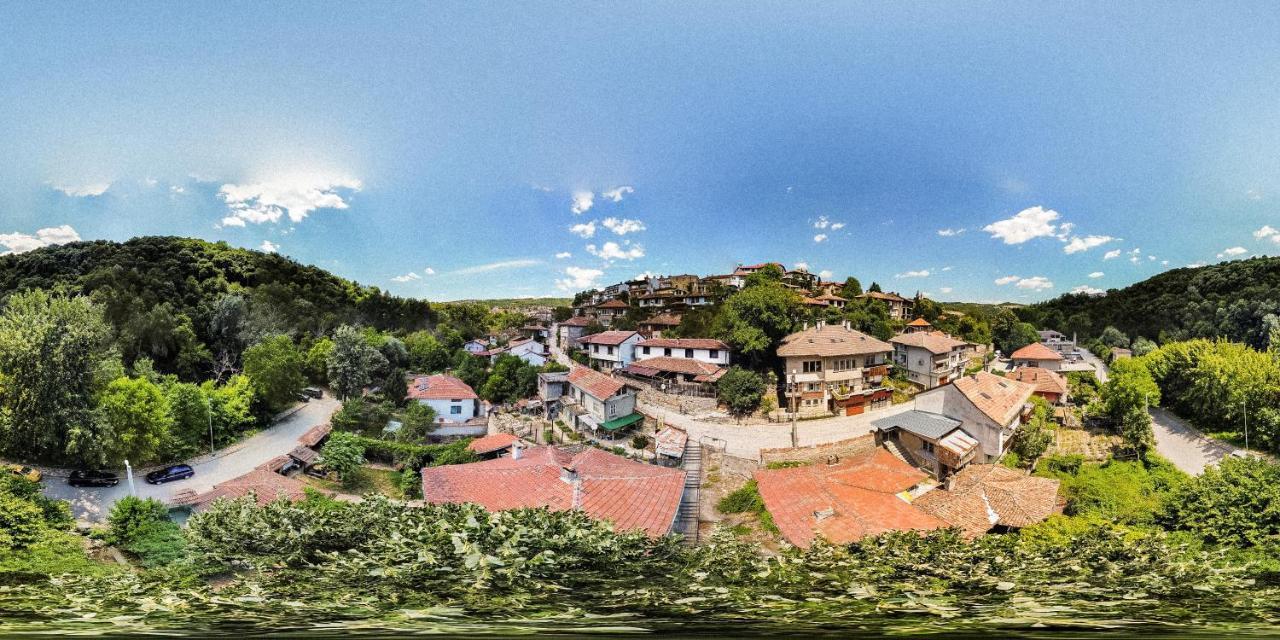The Base- Balance Hub Hotel Veliko Tarnovo Buitenkant foto