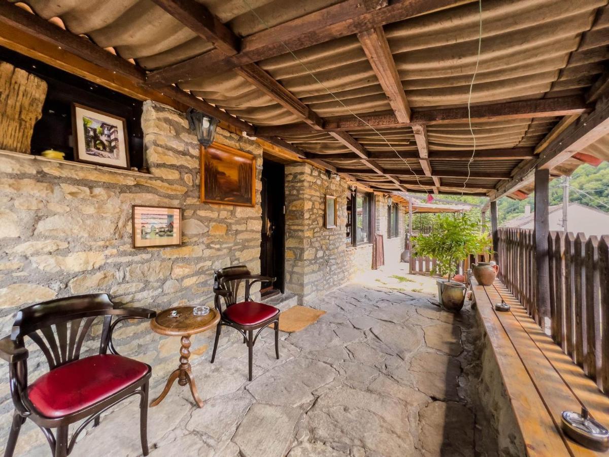 The Base- Balance Hub Hotel Veliko Tarnovo Buitenkant foto